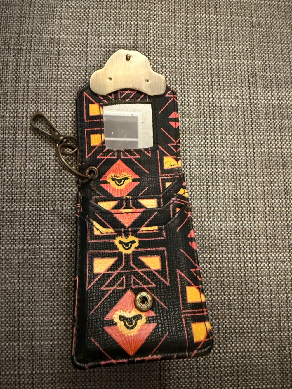 Lion King Card Case Keychain with Simba Accent - Picture 3 of 4